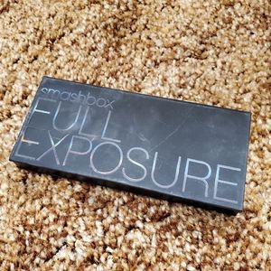 Full exposure smashbox Eyeshadow palette